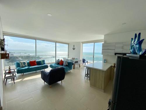 Magico Apartamento Frente al Mar 3 Habitaciones FB73 in Covenas Dos