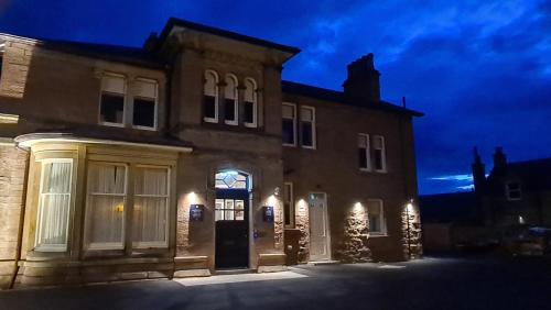 Art House Apartments 2