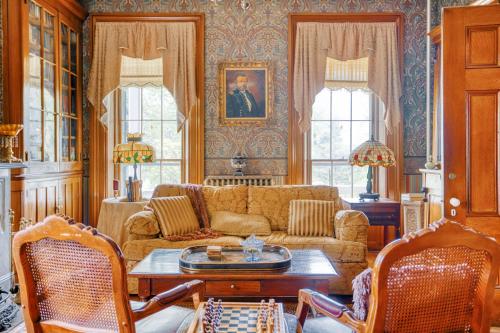 Galena Inn formerly Victorian Mansion - image 14