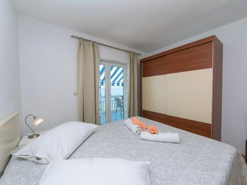 Three-Bedroom Apartment image 10