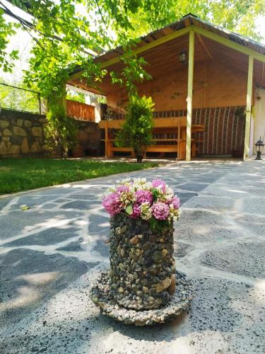 Garden, Guest house Nataly in Yeghegnadzor