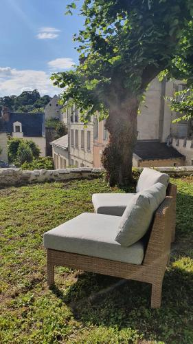 Les Destinées (Les Destinees) in Les Quinquenets