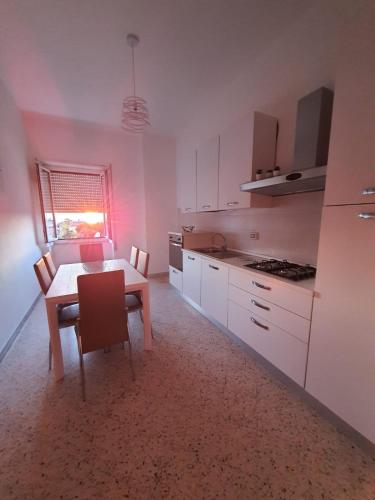 廚房, maison jolie - Agropoli da vivere- in 阿格羅波利