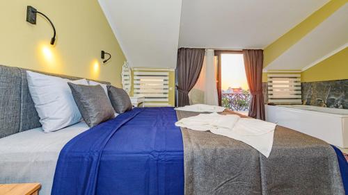 Sogut 4 - 4 Bedroom with jacuzzi in Fethiye