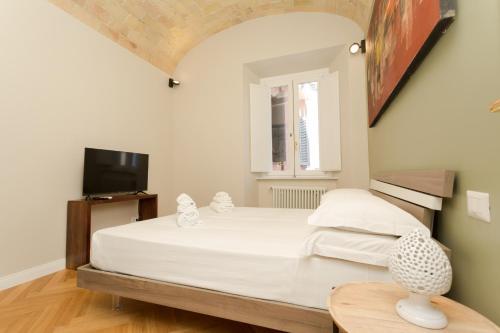 Esquilino Exquisite 2BR Apartment, Рим (фото 10)