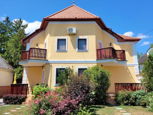  Villa Zlata Praha in Hévíz