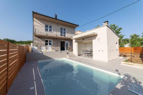 Villa Hippus - Accommodation - Ugljane