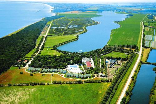 . Holiday resort Club Village & Hotel Spiaggia Romea Lido delle Nazioni - IER01260-DYB