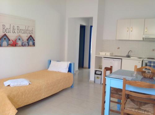 3 bedrooms, 5 beds