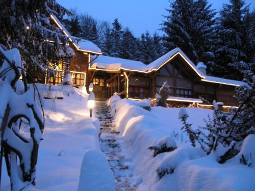  Holiday Home Tonkina kuća in Trakošćan