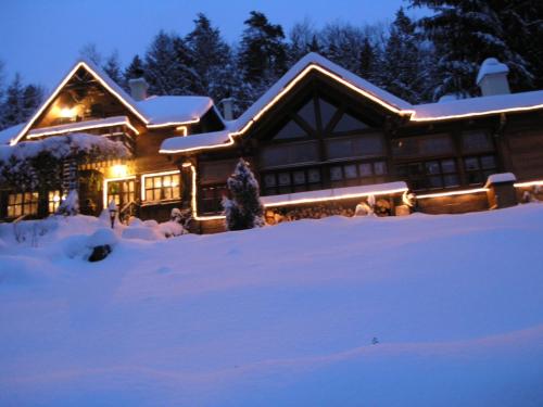  Holiday Home Tonkina kuća in Trakošćan