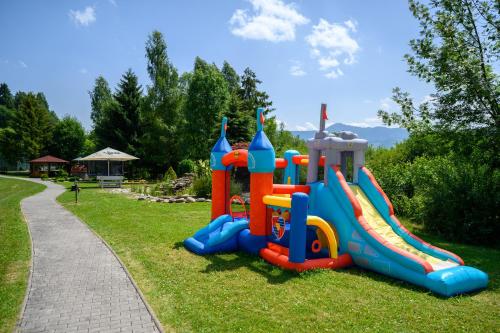 Hotel Julianin dvor - image 11