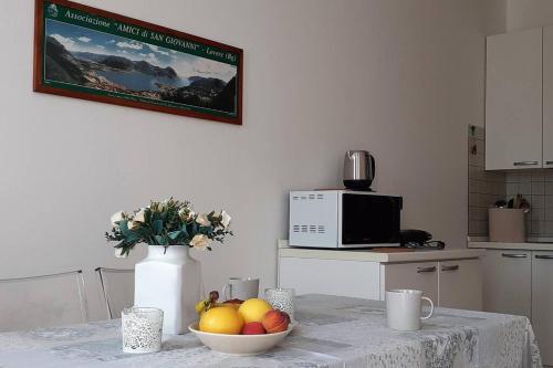 Feel at Home - CASA LOREDANA, Lovere (fotografie 10)
