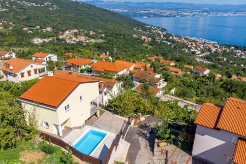 Villa Bellevue Opric - Accommodation