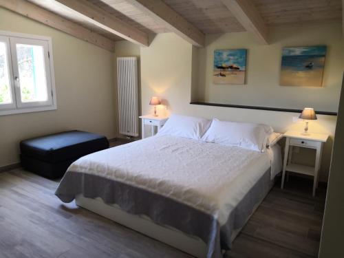 Camere Toni 2