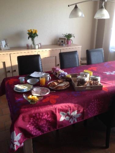Chez nous. chambre d'hôte Petit Bois