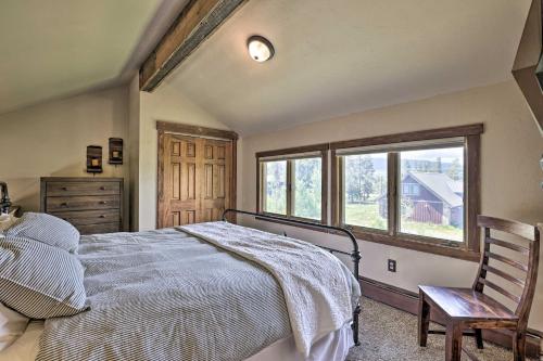 3-Story Home with Balcony 6 Mi to Winter Park! - image 11
