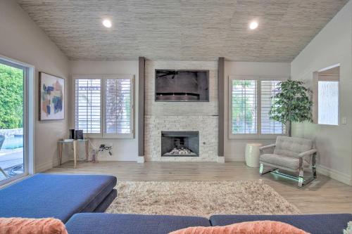 Luxe Desert Retreat with Private Outdoor Oasis! - image 10