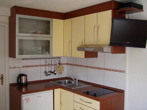 Apartmani Sonja - image 8