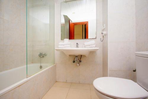 Apartamentos Salou Centro - image 11