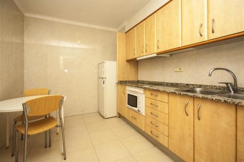 Apartamentos Salou Centro - image 3