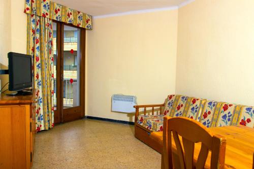 Apartamentos Salou Centro - image 4
