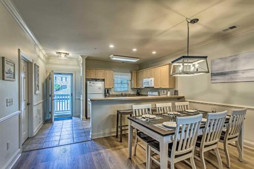 Beautiful Coastal Condo with Pool and Close to Beach! - main image