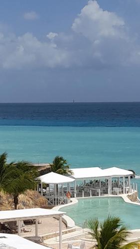 Swimmingpool, private apartment estudio ocean view solo adultos in Bayahibe