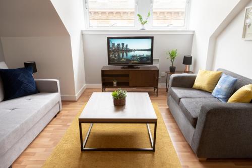 Picture of Modern Merchant City Apartment By George Square