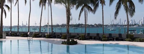 BEST DAYS AT MIAMI - main image