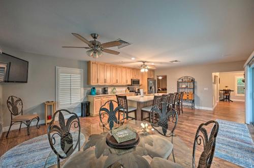 Waterfront Marco Island House with Private Pool and Dock - image 7