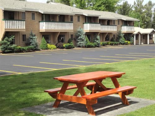 Winthrop Inn
