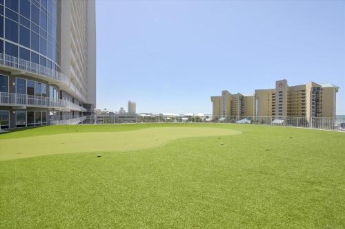 Laketown Wharf 412 condo