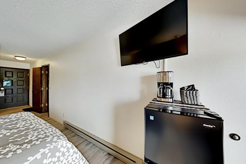 2 Units at The Inn at Silver Creek Pool & Hot Tub condo - image 11