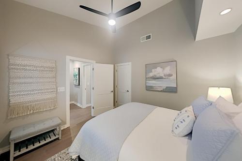 Exceptional Vacation Home in Nashville townhouse - image 11