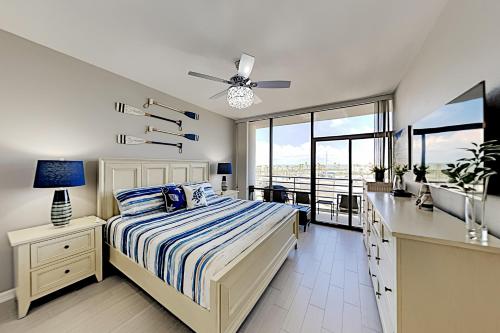 Gulf & Gather - Heated Pools Tennis Beach Access condo - image 8