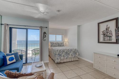 Royal Gulf Beach & Racquet Club 5802 condo