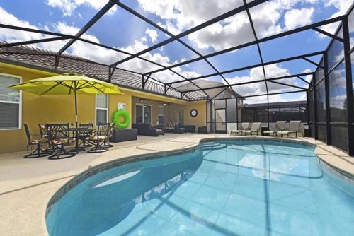 4 Bedroom Games Pool In Solterra Resort home - image 12