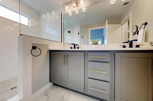 Exceptional Vacation Home in Nashville townhouse - image 8