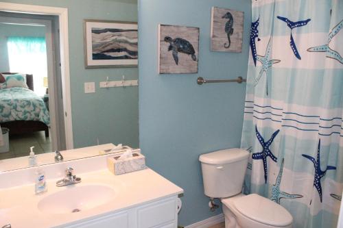 Exceptional Vacation Home in Orange Beach Duplex - image 5