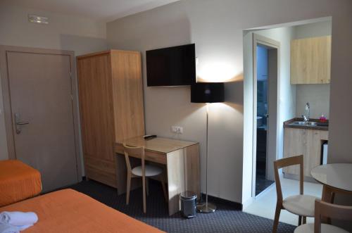 Ars Square Apartments 4