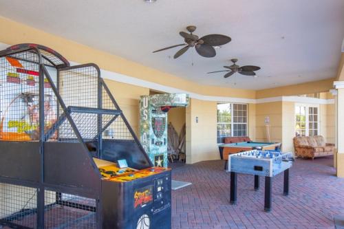 Stunning Vacation Condo - Vista Cay Resort condo - image 11