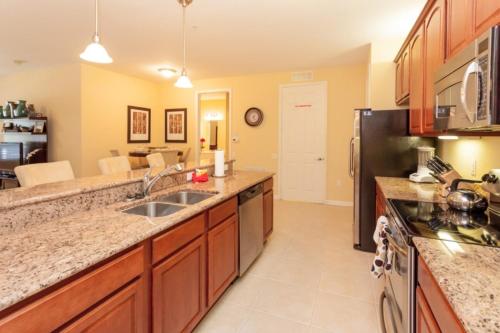 Vista Cay Premium Condo - CDC COMPLIANT condo - image 7