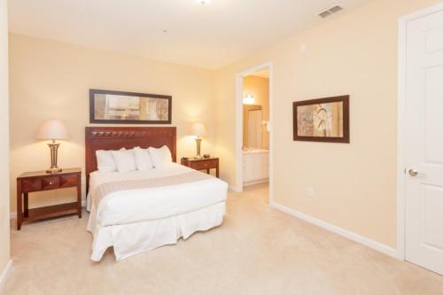 Vista Cay Premium Condo - CDC COMPLIANT condo - image 8