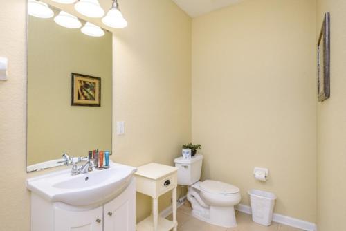 BEAUTIFUL Vista Cay Townhome townhouse - image 11