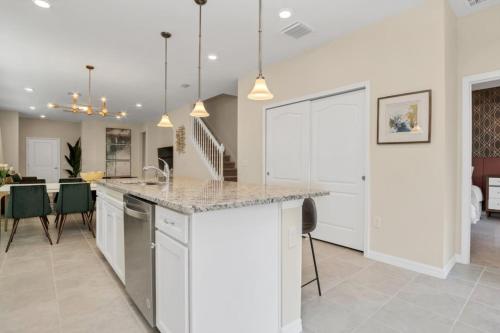 Best Resort Near Disney Private Pool & Spa Home! villa - image 12