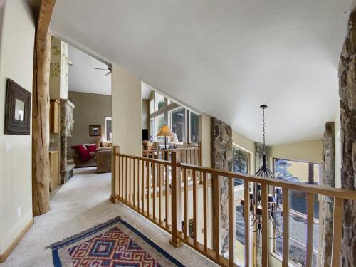 Gold King Chalet townhouse - image 12