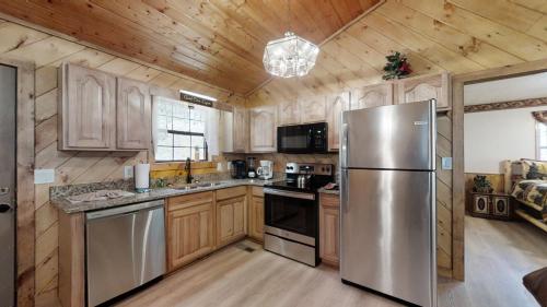 Little Mountain Hideaway cabin in Pigeon Forge, USA