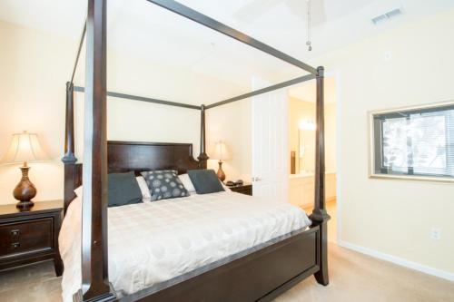 Premium Lake View Condo Pet Friendly condo - image 10