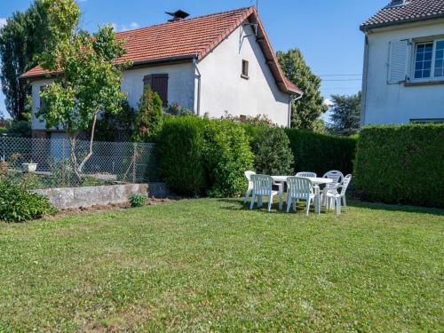 Gîte Étain, 4 pièces, 6 personnes - FR-1-585-57